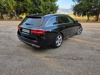 Mercedes-Benz e 220d 4x4 - 4