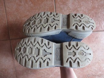 Zateplené topánky - veľ. 38 - zn. MEMPHIS - 4