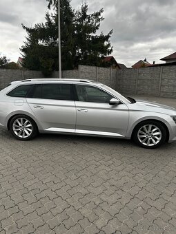 Škoda Superb - 4