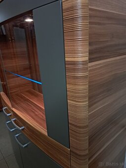 Moderný príborník, vitrína - 4