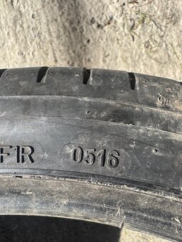 225/40 ZR18 Dunlop - 4