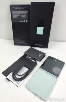 Samsung Galaxy Z Flip 5 512GB - 4