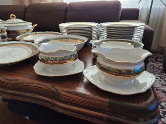 Eegantná obedová a čajová súprava – značený porcelán
- 4