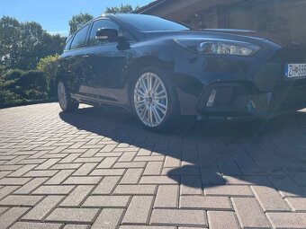 Ford Focus RS - 4