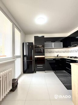 RADO | Priestranný 3-izbový byt s balkónom 68 m² Belinského - 4