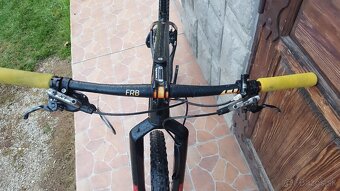 Predám horský bicykel CUBE - 4