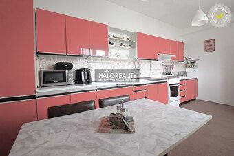 HALO reality - Predaj, rodinný dom Veľký Kýr, šesťizbový s g - 4