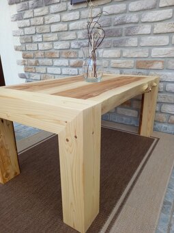 Konferenčný stolík - 4