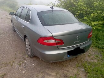 Škoda Superb - 4
