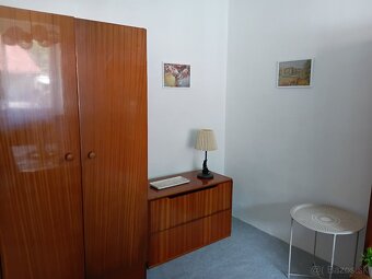 Lacno predám 1 izbový byt 75 km od BB - 4
