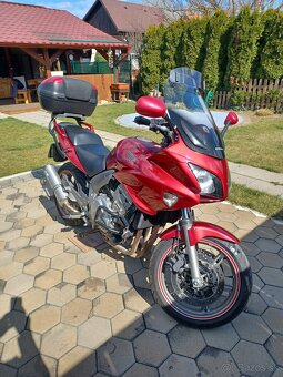Honda cbf 1000 - 4