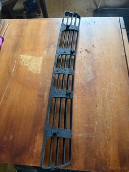 Audi A4 / S4 B5 (8D) – spodná predná mriežka do nárazníka - 4