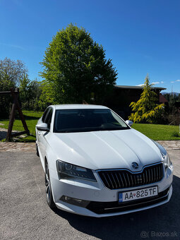 Škoda Superb 3 2,0 TDi DSG Limusine - 4