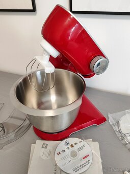 kuchynský robot Bosch MUM55761 - 4