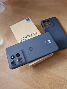 Moto Edge 50 neo, 8 /256 GB - 4