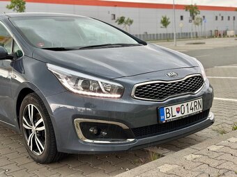 KIA Ceed 1.4 CRDi Silver - 4