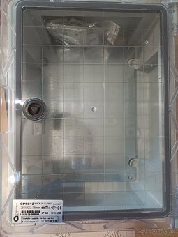 plastovy rozvadzac na elektrinu 250×330×130 - 4