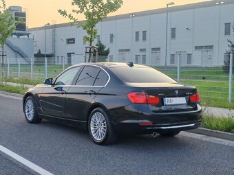 BMW F30 320d xDrive Luxury - 4