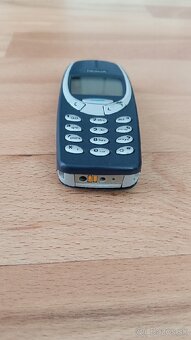 Nokia 3330 prípadne C2 + 2700c - 4