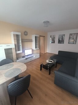 VOĽNÝ 🏡 prenajmem 2-izbový byt – 59 m², ul. SNP - 4