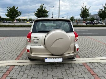 Toyota RAV4 2.0i 112kw 4x4 1. maj. koup. ČR TZ - 4