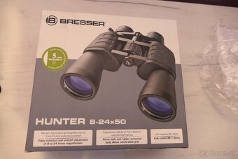 Panasonc DC-G90   Olympus OM-D E-M10 Mark II - 4