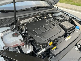VW Passat Variant B8 Elegance 2.0 TDI EVO DS7, v záruke - 4