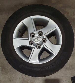 Toyota Auris disky+pneu - 4