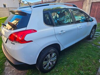 Peugeot 2008 1.2 VTi 60kw - 4