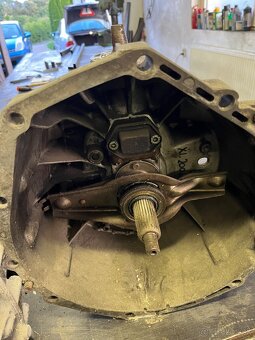 Mercedes benz sprinter 212 - 4