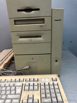 Apple - 4