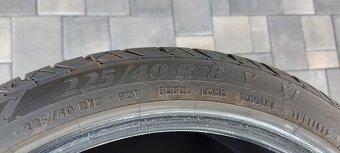225 40 r18 XL - 4