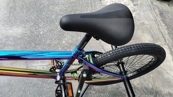 BMX kaskadérsky bicykel - 4