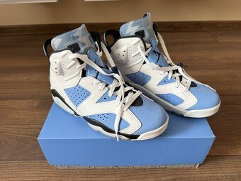 Nike Air Jordan 6 UNC - 4