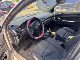 Skoda Superb 1 na nahradne diely ND - 4
