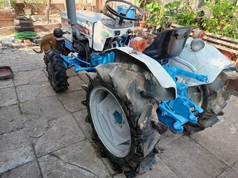 Traktor Mitsubishi Statoh 4×4 - 4