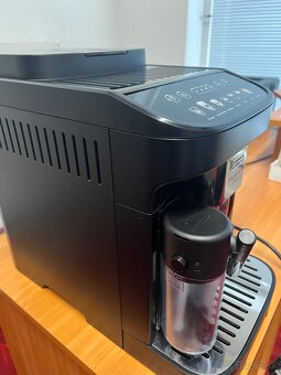 Delonghi - 4