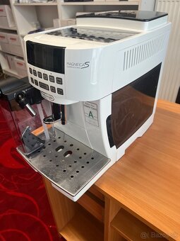Delonghi - 4