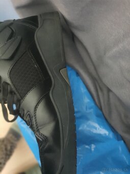 Emporio Armani EA7 - 4