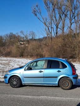 Lacné mestské auto po veľkom servise - 4