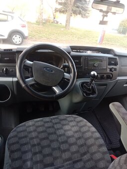 Ford transit turneo - 4