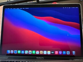 MacBook Pro 13” 2017 - 4