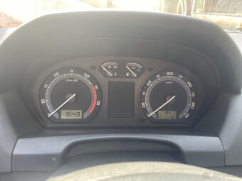 Rozpredam Škoda fabia 1.2 htp 47kw AZQ ,9901, 118000km - 4