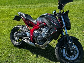 Honda CB650 f - 4