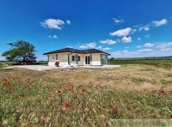 Novostavba štvorizbového rodinného domu s unikátnou panorá - 4