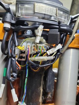KTM EXC - elektrika,konektory,zásuvky 4T 2T - 4