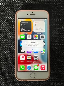Apple iPhone 7 32 GB + originál ochranný kryt - 4