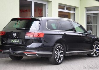Volkswagen Passat GTE 1,4TSi+PHEV FULLED ČR 1.MA 160 kw - 4
