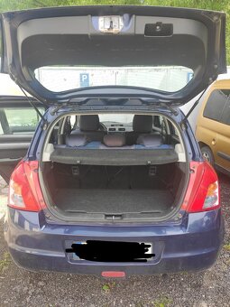 Suzuki Swift - 4