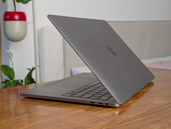 Macbook Pro 2017 A1706 - nefunkcny - 4
